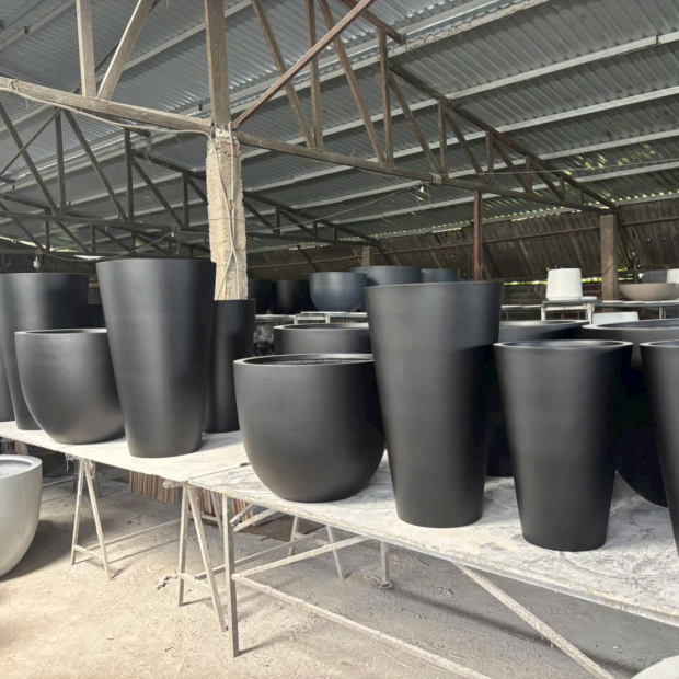 Chậu Composite Hình Ly Giá Rẻ Cho Công Trình, Resort Cao Cấp