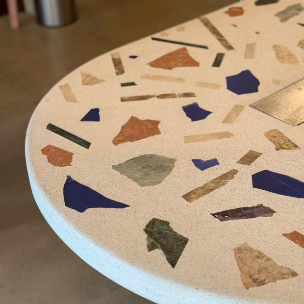 Gia Công Mặt Bàn Đá Terrazzo Kết Hợp Đá Marble Tự Nhiên Theo Yêu Cầu