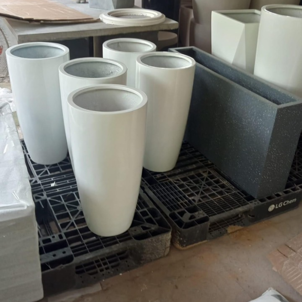 Chậu composite chủ nhật giá rẻ tại Thành Phố Hồ Chí Minh