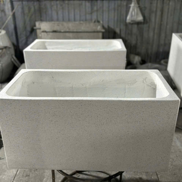 Bán Chậu Xi Măng Hình Chữ Nhật Trồng Cây TP.HCM