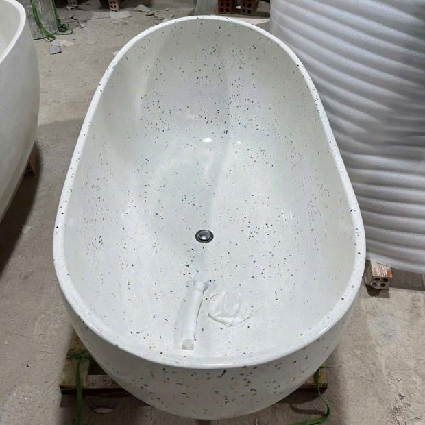 Bồn Tắm Nằm Đá Mài Terrazzo Tại Thành Phố Hồ Chí Minh