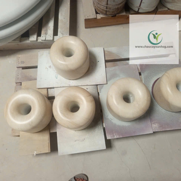 Sản Xuất Bàn Ghế Bê Tông Nhúng Đá Marble
