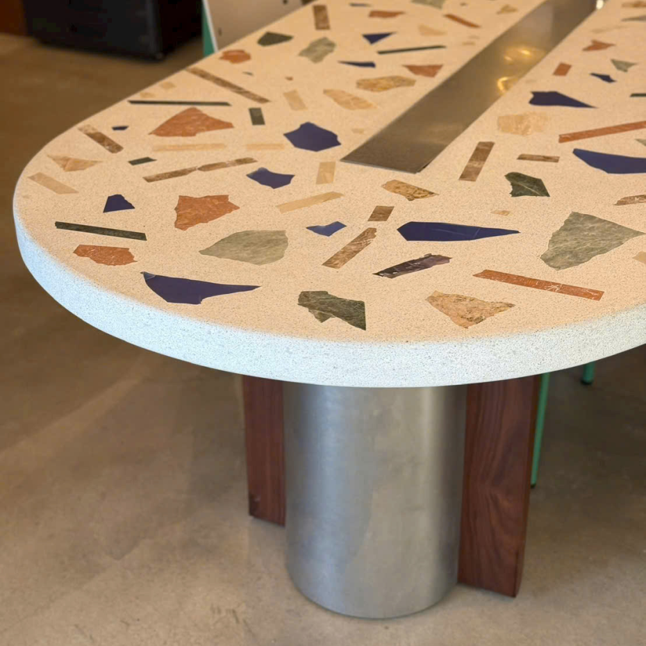 Gia Công Mặt Bàn Đá Terrazzo Kết Hợp Đá Marble Tự Nhiên Theo Yêu Cầu