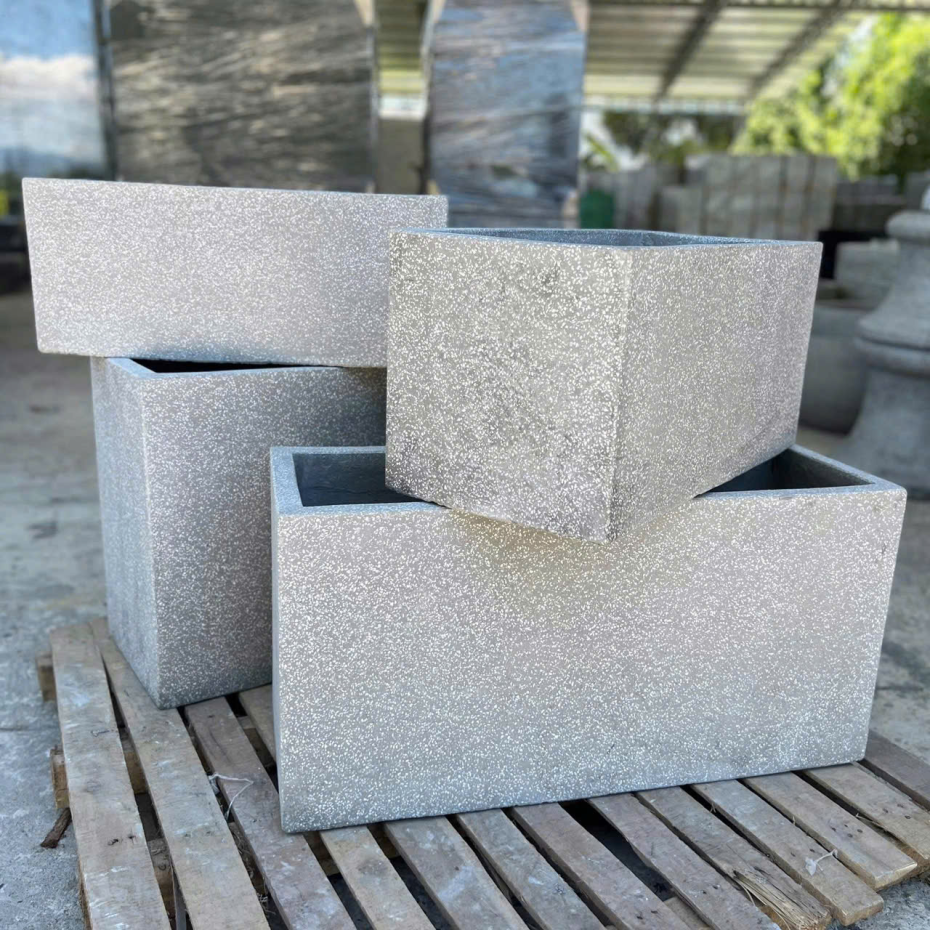 Bán Chậu Xi Măng Hình Chữ Nhật Trồng Cây TP.HCM