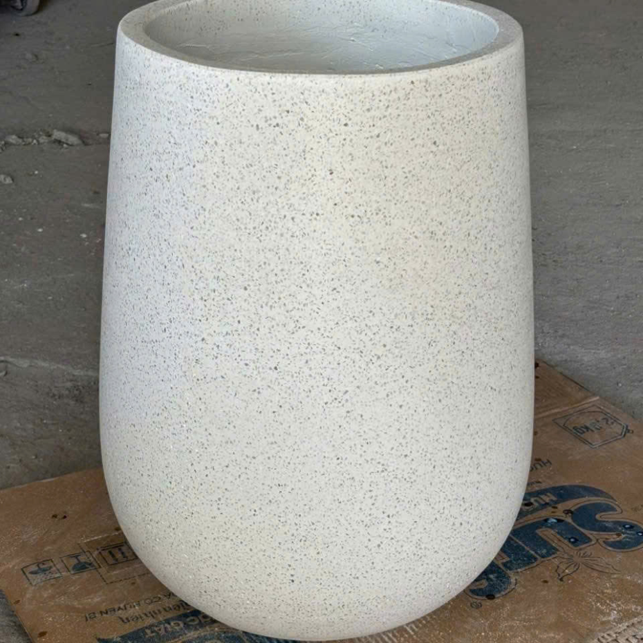 Bán Chậu Xi Măng Dáng Giọt Nước Trồng Cây TP.HCM 