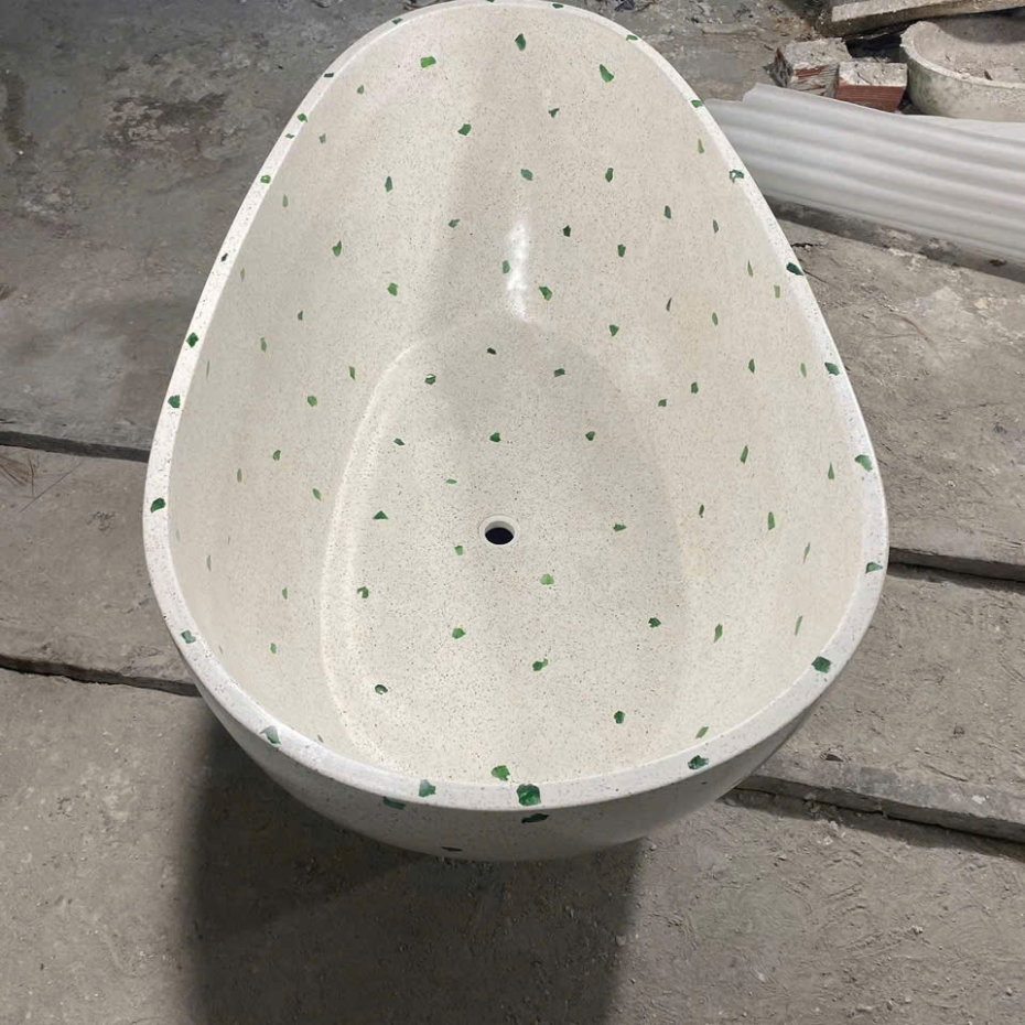 Bồn Tắm Nằm Đá Mài Terrazzo Tại Thành Phố Hồ Chí Minh