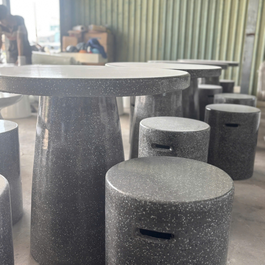 Bộ Bàn Ghế Mặt Bàn Đá Mài Đen