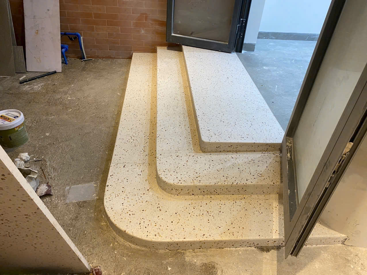 thi công sàn terrazzo 