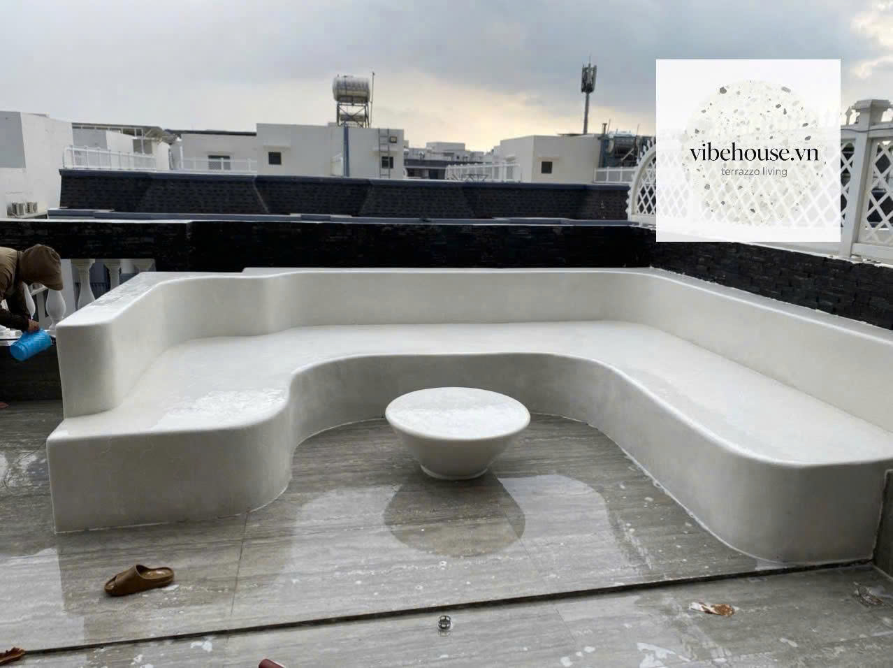 Ghế Đá Mài Terrazzo Ngoài Trời Có Bền Không?