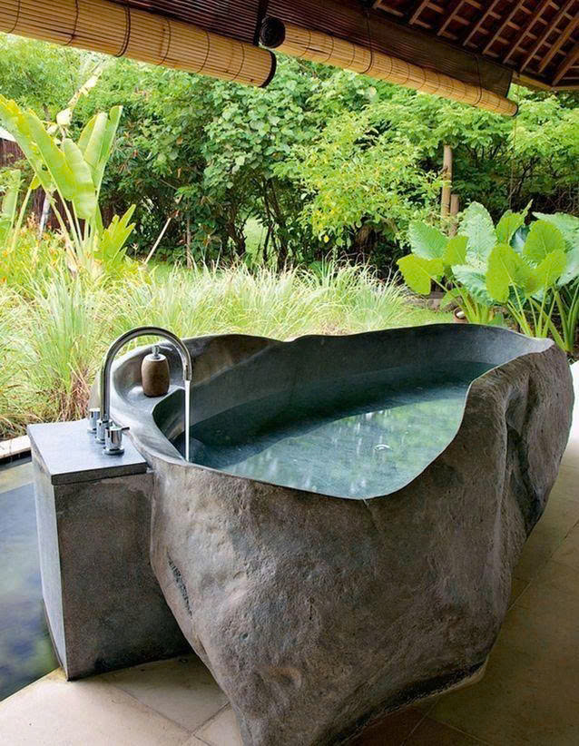 So Sánh Bồn Tắm Terrazzo Và Đá Tự Nhiên 