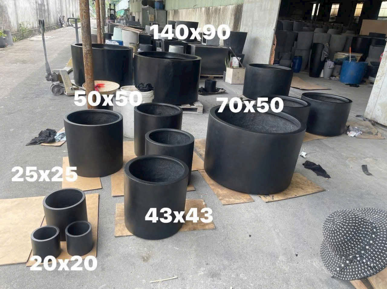 Chậu Cây Composite 1