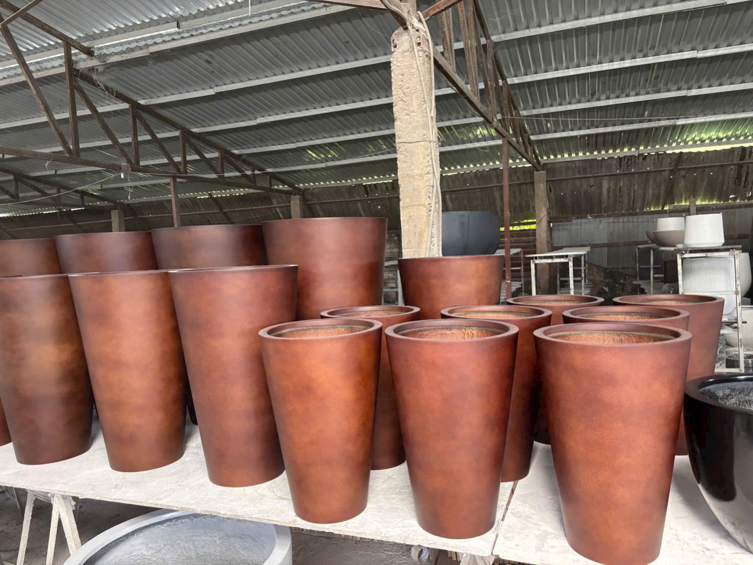 chậu composite hình ly bền đẹp