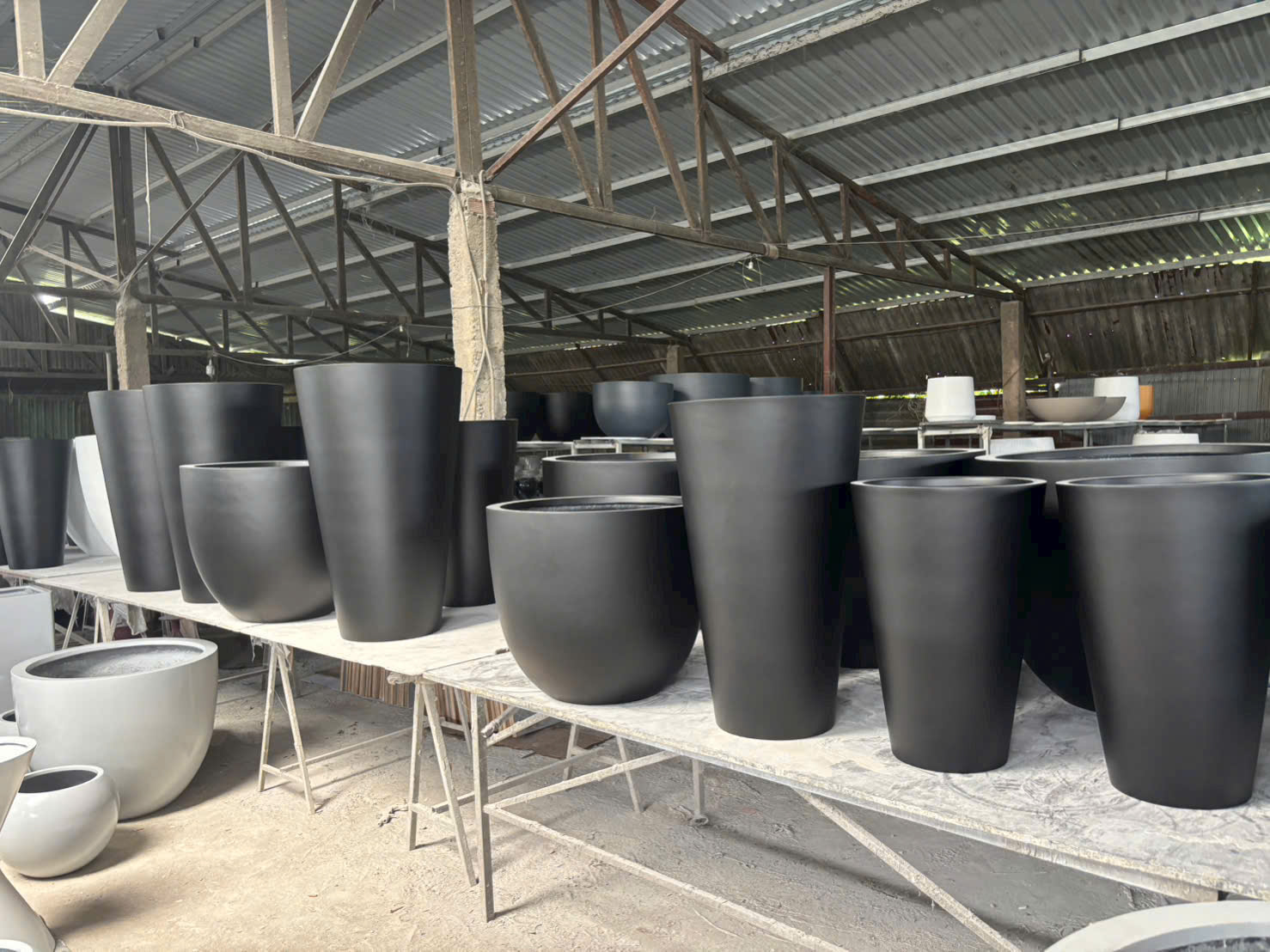 chậu composite hình ly giá xưởng