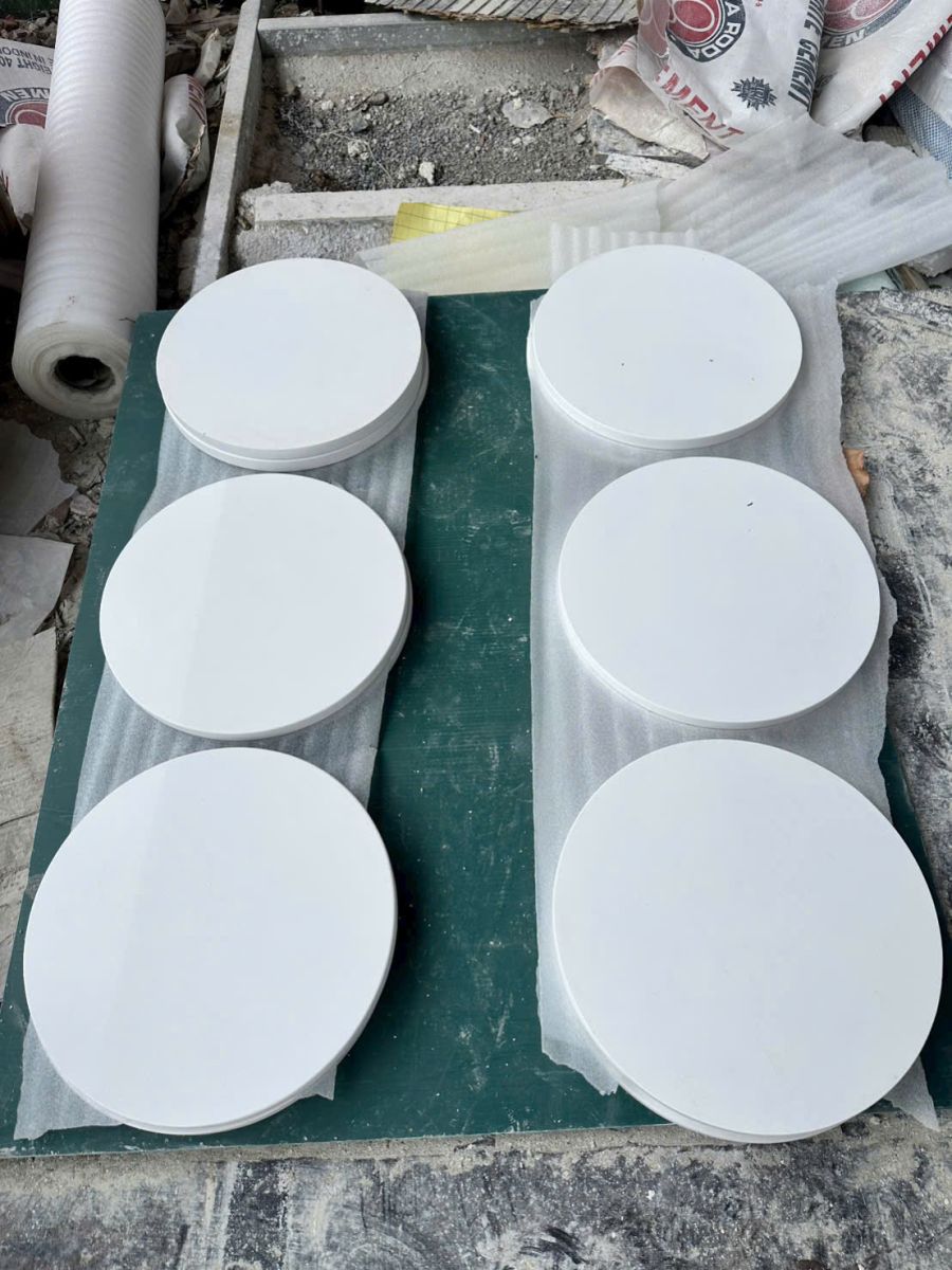 Mặt Bàn Đá Thạch Anh Nhân Tạo Giao Trong Ngày