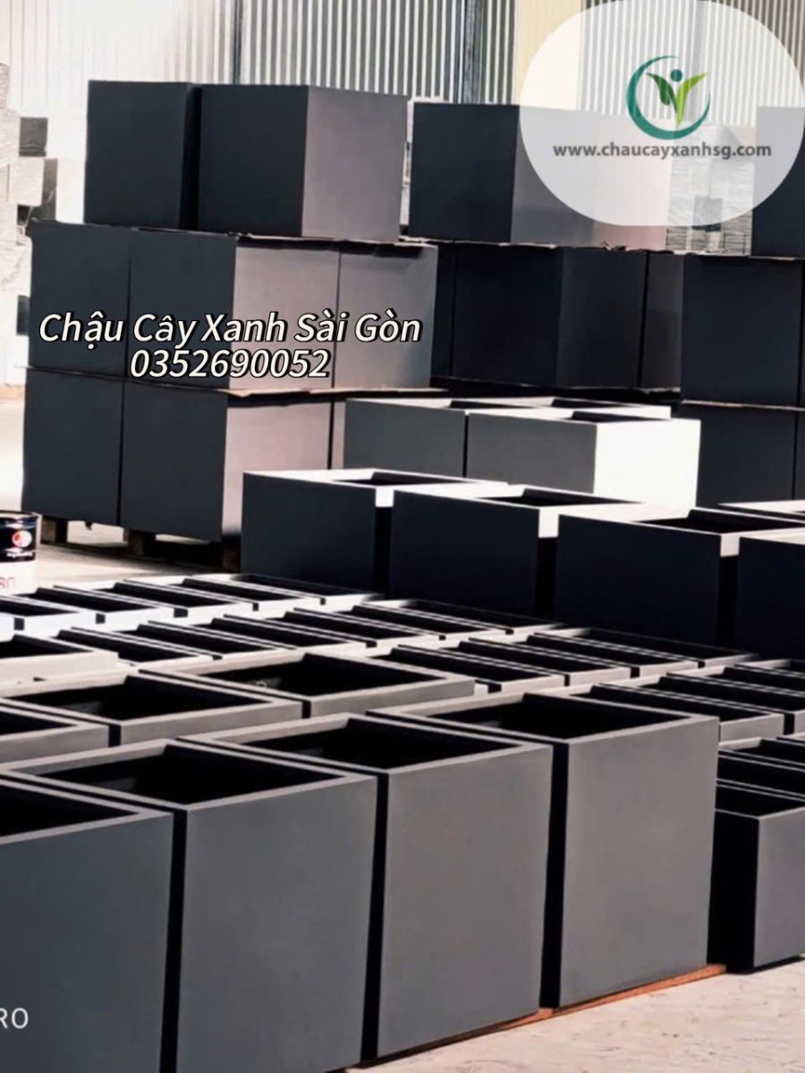 So Sánh Chậu Composite Và Chậu Xi Măng