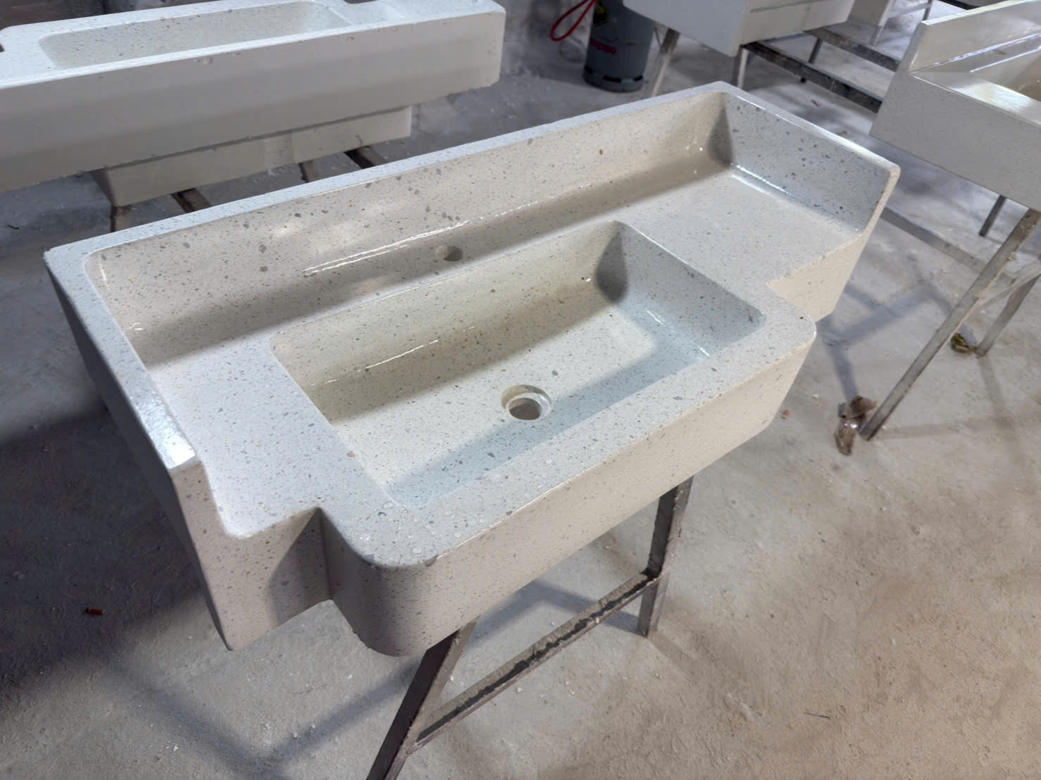 chậu rửa đá terrazzo theo yêu cầu của kiến trúc sư