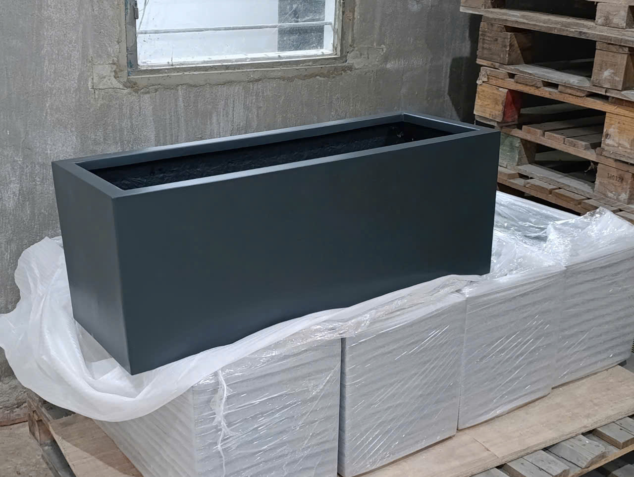 báo giá chậu composite chữ nhật giá rẻ TPHCM