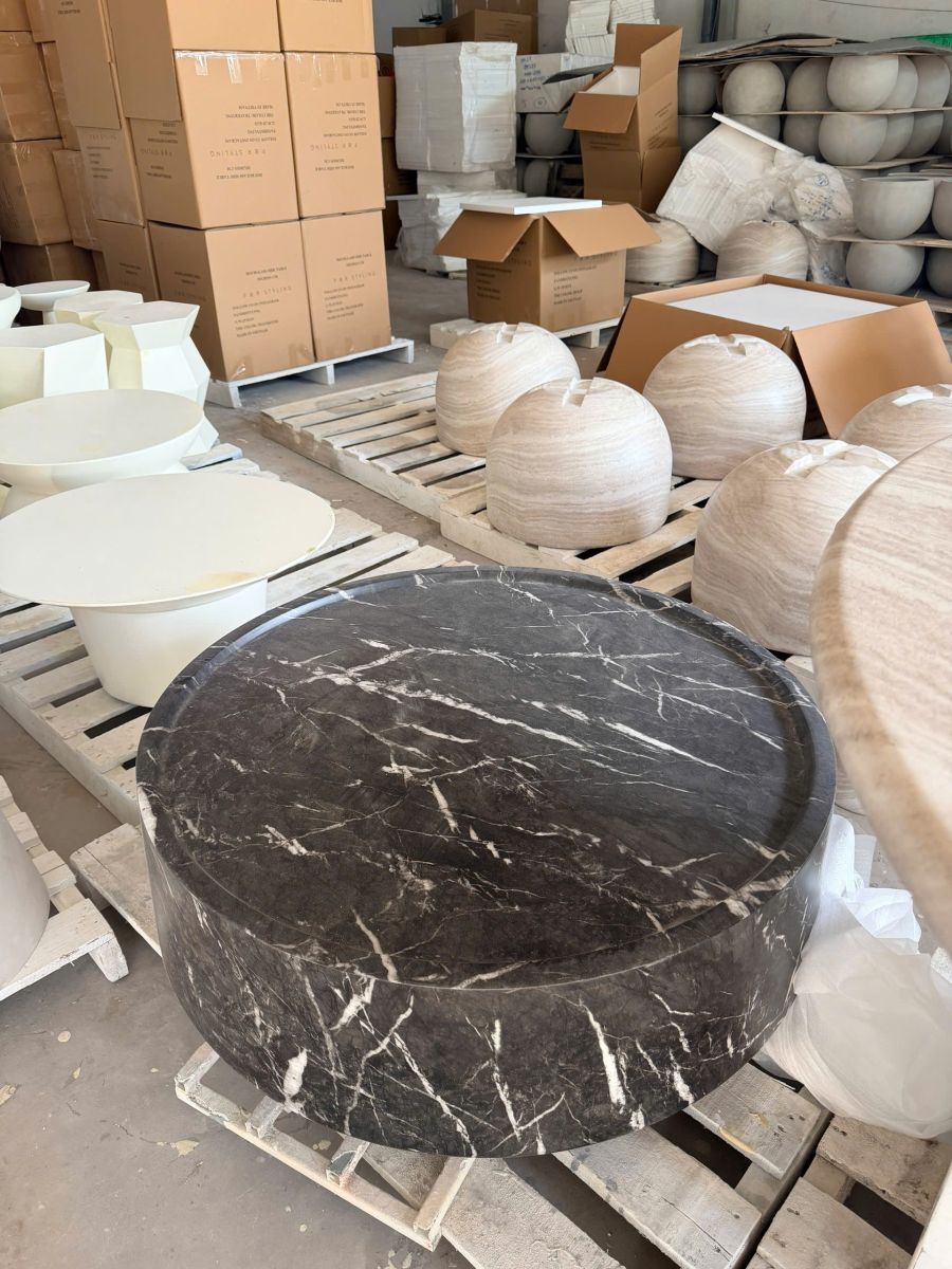 bàn đá marble màu đen tại vibehouse